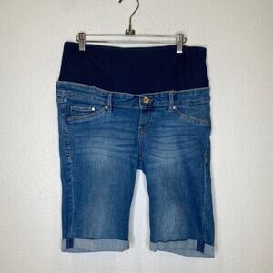 H&M &Denim Medium Blue Wash Maternity Denim Jeans Shorts EUC Sz M Cotton Stretch